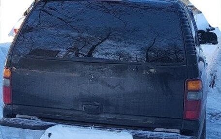 Chevrolet Tahoe II, 2002 год, 500 000 рублей, 3 фотография