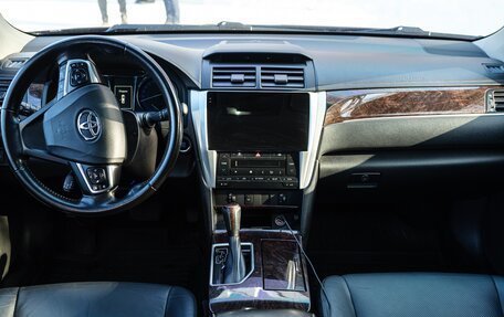 Toyota Camry, 2017 год, 2 150 000 рублей, 23 фотография