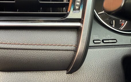 Toyota Camry, 2019 год, 2 600 000 рублей, 17 фотография