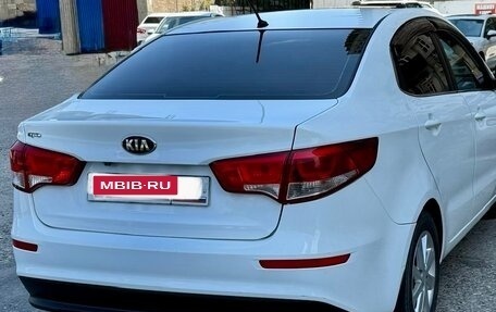 KIA Rio III рестайлинг, 2016 год, 770 000 рублей, 2 фотография