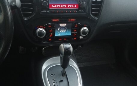 Nissan Juke II, 2011 год, 1 030 000 рублей, 13 фотография