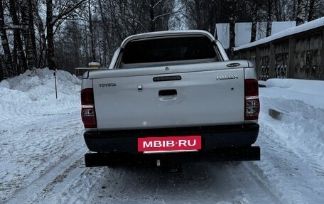 Toyota Hilux VII, 2012 год, 1 880 000 рублей, 5 фотография
