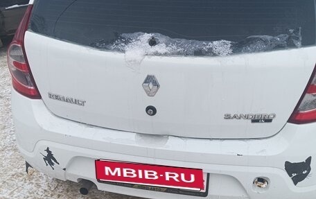 Renault Sandero I, 2011 год, 350 000 рублей, 10 фотография