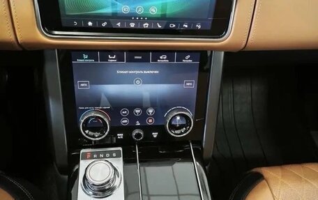 Land Rover Range Rover IV рестайлинг, 2021 год, 9 490 000 рублей, 10 фотография