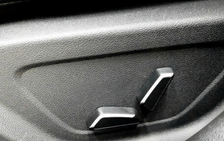 Geely Emgrand, 2024 год, 1 870 000 рублей, 21 фотография