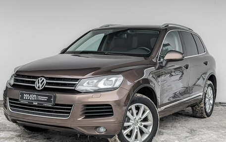 Volkswagen Touareg III, 2011 год, 1 800 000 рублей, 1 фотография