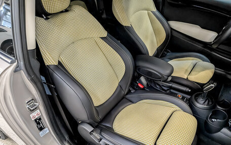 MINI Hatch, 2021 год, 2 750 000 рублей, 21 фотография