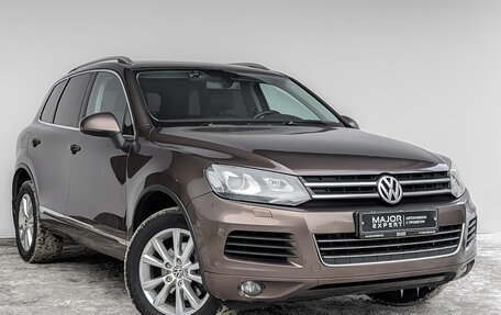 Volkswagen Touareg III, 2011 год, 1 800 000 рублей, 3 фотография