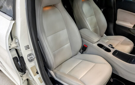 Mercedes-Benz A-Класс, 2014 год, 1 540 000 рублей, 22 фотография