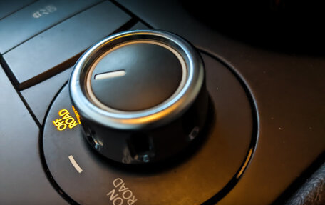 Volkswagen Touareg III, 2011 год, 1 800 000 рублей, 24 фотография