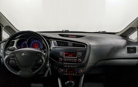 KIA cee'd III, 2017 год, 1 190 000 рублей, 22 фотография