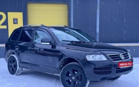 Volkswagen Touareg III, 2004 год, 629 000 рублей, 1 фотография