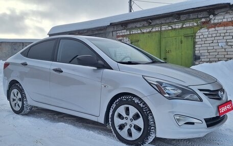 Hyundai Solaris II рестайлинг, 2014 год, 917 000 рублей, 1 фотография