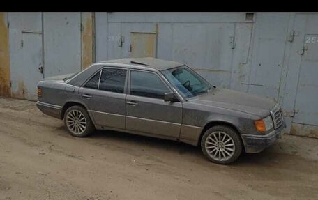 Mercedes-Benz W124, 1989 год, 530 000 рублей, 1 фотография