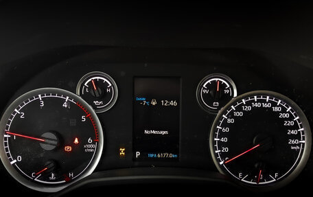 Toyota Land Cruiser, 2022 год, 10 500 000 рублей, 13 фотография