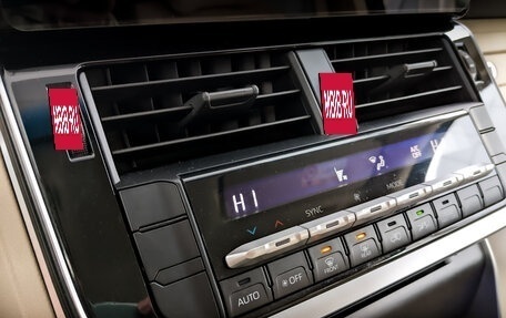 Toyota Land Cruiser, 2022 год, 10 500 000 рублей, 26 фотография