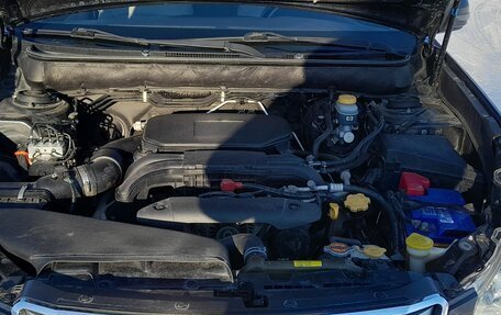 Subaru Outback IV рестайлинг, 2011 год, 1 450 000 рублей, 28 фотография