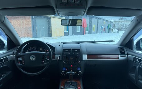 Volkswagen Touareg III, 2004 год, 629 000 рублей, 9 фотография