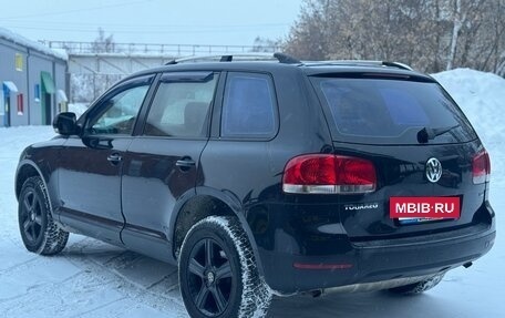 Volkswagen Touareg III, 2004 год, 629 000 рублей, 5 фотография