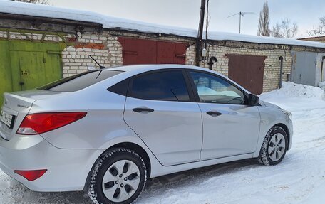 Hyundai Solaris II рестайлинг, 2014 год, 917 000 рублей, 7 фотография