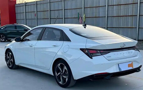 Hyundai Elantra, 2022 год, 1 530 000 рублей, 4 фотография