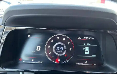 Hyundai Elantra, 2022 год, 1 530 000 рублей, 10 фотография