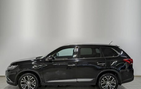 Mitsubishi Outlander III рестайлинг 3, 2016 год, 2 050 000 рублей, 8 фотография