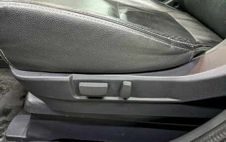 Mitsubishi Outlander III рестайлинг 3, 2016 год, 2 050 000 рублей, 15 фотография