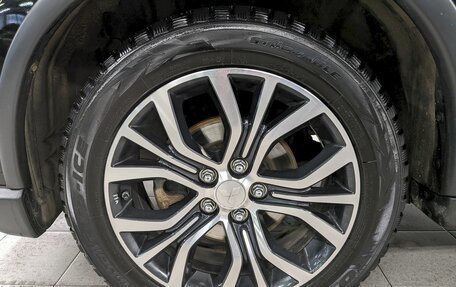 Mitsubishi Outlander III рестайлинг 3, 2016 год, 2 050 000 рублей, 18 фотография