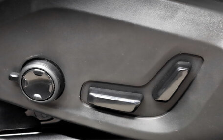 Volvo XC60 II, 2021 год, 6 100 000 рублей, 21 фотография