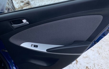 Hyundai Solaris II рестайлинг, 2013 год, 990 000 рублей, 13 фотография