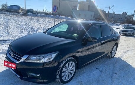 Honda Accord IX рестайлинг, 2013 год, 1 435 000 рублей, 7 фотография