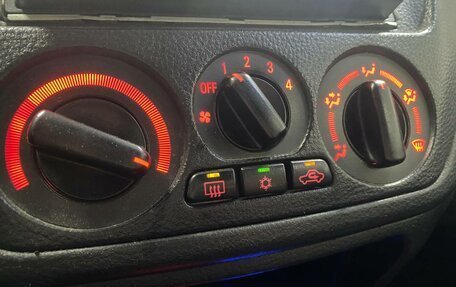 Mitsubishi Lancer IX, 2005 год, 250 000 рублей, 17 фотография