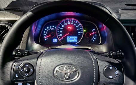 Toyota RAV4, 2014 год, 1 650 000 рублей, 7 фотография