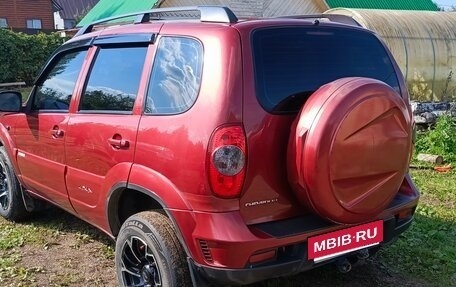 Chevrolet Niva I рестайлинг, 2012 год, 510 000 рублей, 5 фотография