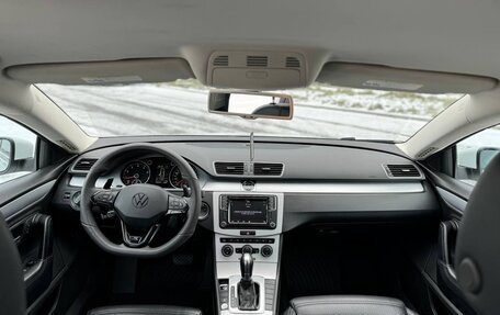 Volkswagen Passat CC I рестайлинг, 2015 год, 16 фотография