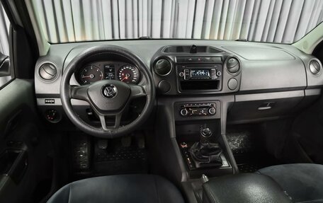 Volkswagen Amarok I рестайлинг, 2015 год, 1 840 000 рублей, 6 фотография