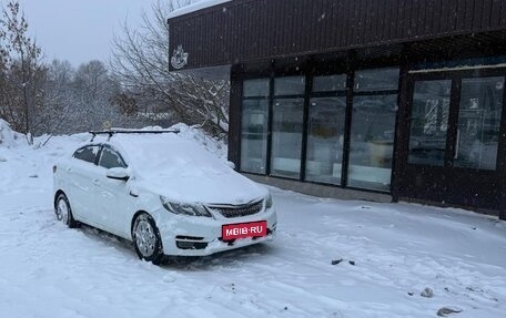 KIA Rio III рестайлинг, 2013 год, 1 фотография