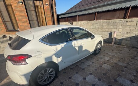 Citroen DS4, 2012 год, 820 000 рублей, 2 фотография