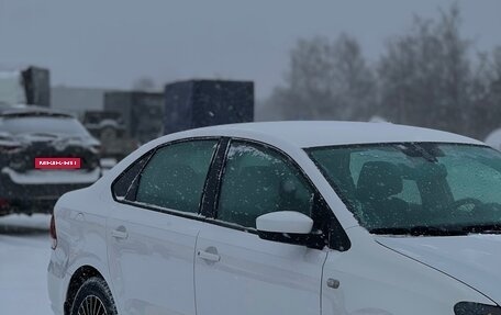 Volkswagen Polo VI (EU Market), 2011 год, 480 000 рублей, 2 фотография