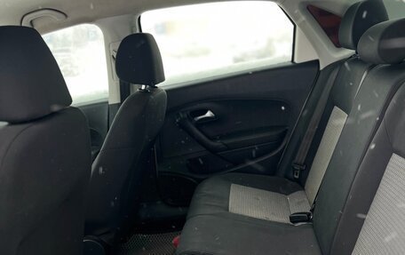 Volkswagen Polo VI (EU Market), 2011 год, 480 000 рублей, 10 фотография