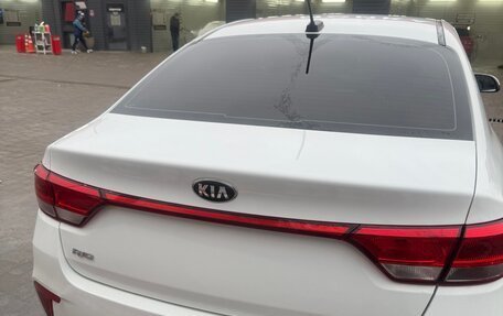 KIA Rio IV, 2018 год, 1 550 000 рублей, 4 фотография