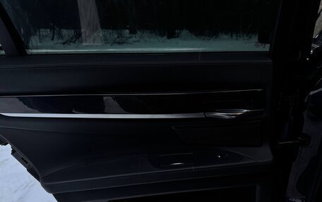 BMW 7 серия, 2009 год, 1 180 000 рублей, 18 фотография