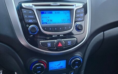 Hyundai Solaris II рестайлинг, 2012 год, 1 150 000 рублей, 13 фотография