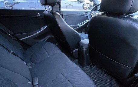 Hyundai Solaris II рестайлинг, 2012 год, 1 150 000 рублей, 14 фотография