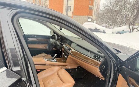 BMW 7 серия, 2009 год, 1 165 000 рублей, 9 фотография