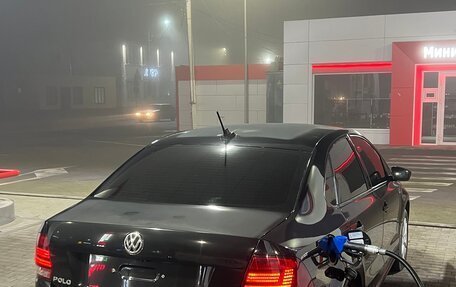 Volkswagen Polo VI (EU Market), 2019 год, 890 000 рублей, 2 фотография