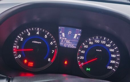 Hyundai Solaris II рестайлинг, 2013 год, 970 000 рублей, 9 фотография