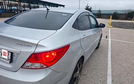 Hyundai Solaris II рестайлинг, 2013 год, 970 000 рублей, 4 фотография