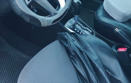 Hyundai Solaris II рестайлинг, 2013 год, 970 000 рублей, 24 фотография